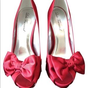 Lulu Townsend Valentine Deep Red Stilettos Sz 9